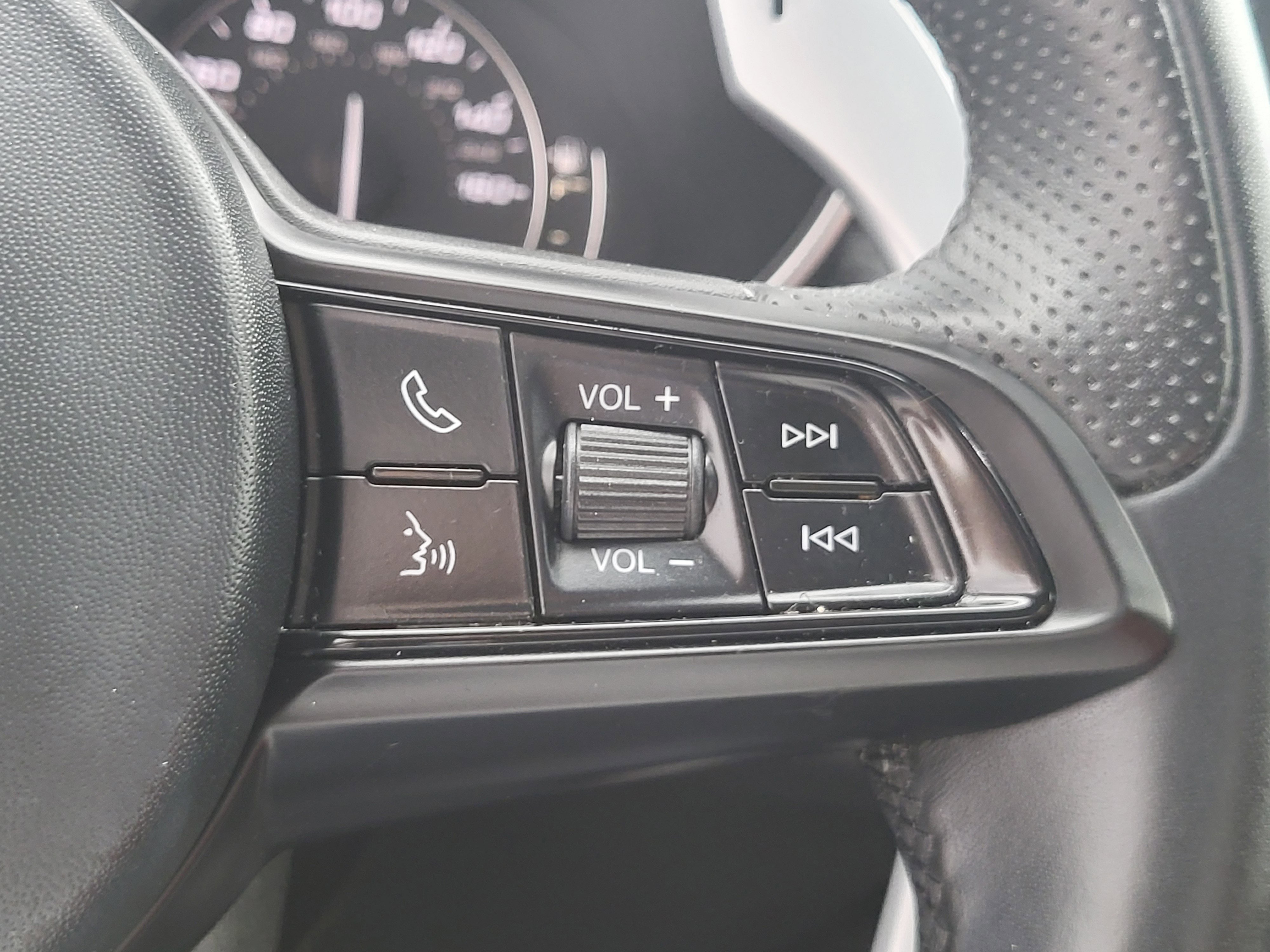 Used 2023 Alfa Romeo Stelvio Sprint RWD image 50