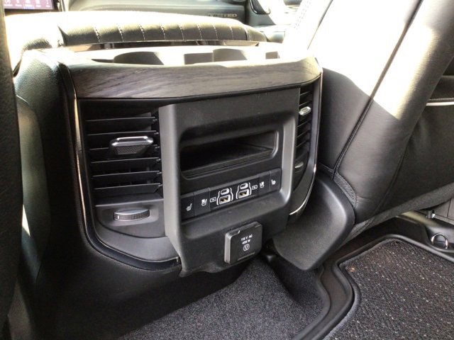 New 2025 RAM 1500 Limited w/ Trailer Tow Group image 16