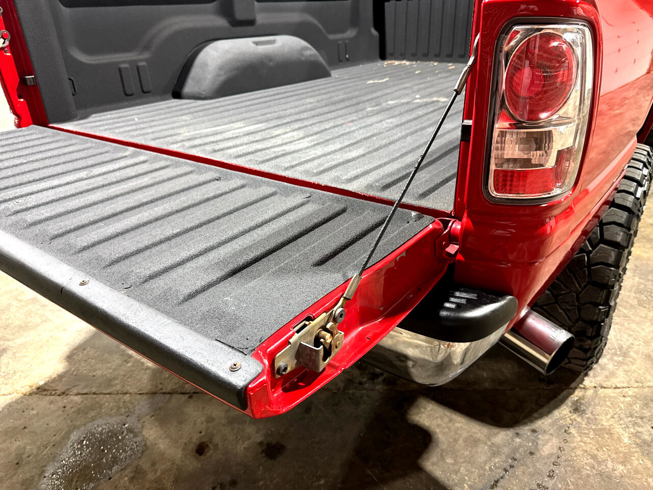 Used 1998 Dodge Ram 2500 Truck 4x4 Quad Cab image 34