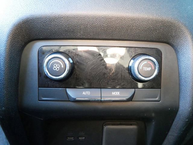 Used 2024 Chevrolet Traverse Z71 w/ Enhanced Driving Package image 13