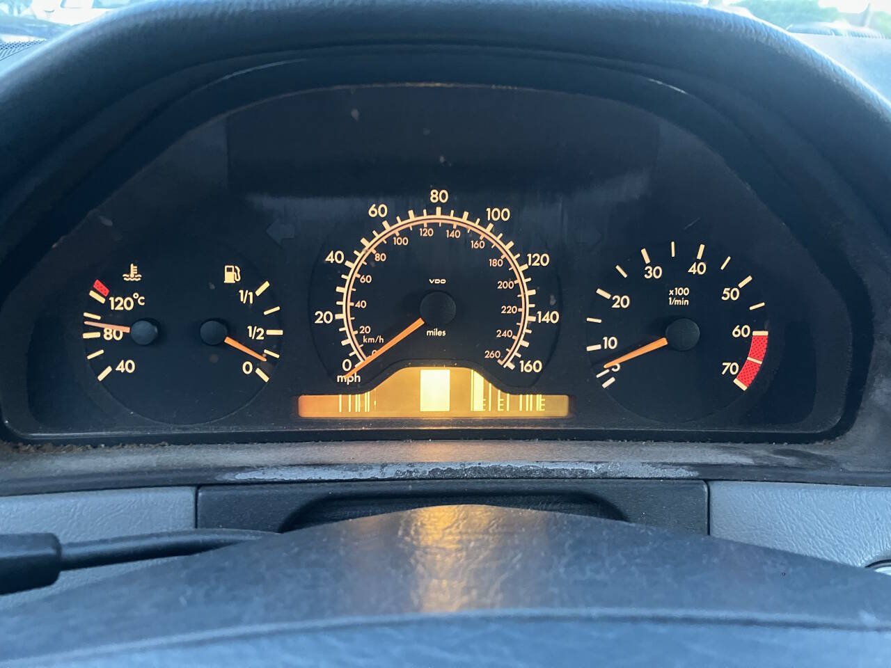 Used 1999 Mercedes-Benz E 430 Sedan image 24