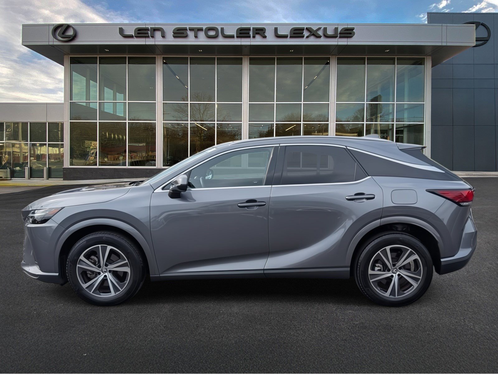 Used 2023 Lexus RX 350 Premium w/ Cold Area Package image 6