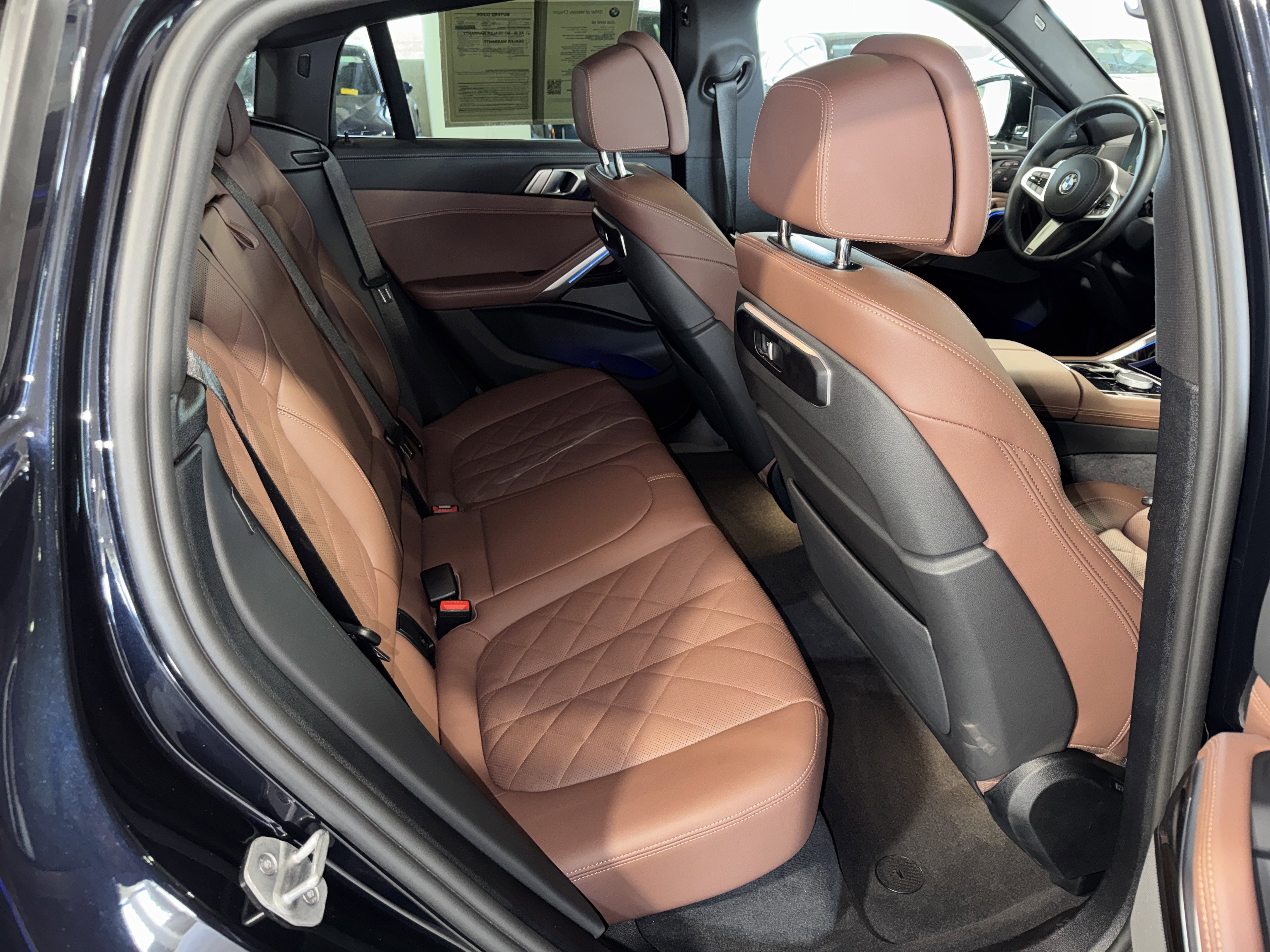 Used 2026 BMW X6 xDrive40i image 12