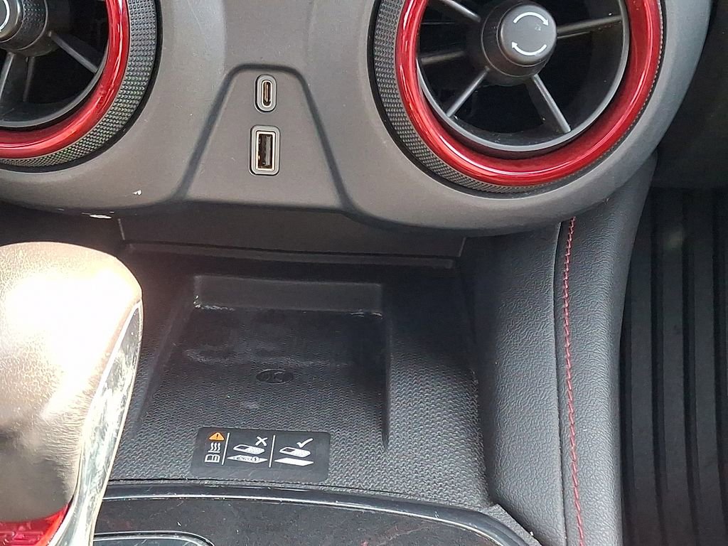 Used 2020 Chevrolet Blazer RS AWD/4WD image 25