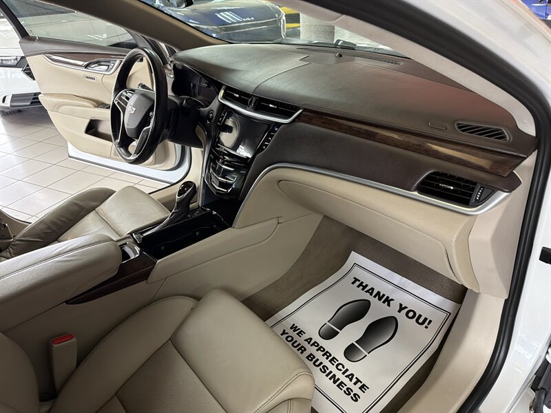 Used 2017 Cadillac XTS Luxury FWD image 18