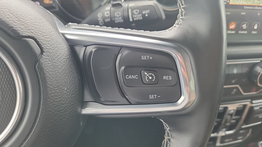 Used 2021 Jeep Wrangler Unlimited Sahara w/ Cold Weather Group AWD/4WD image 20