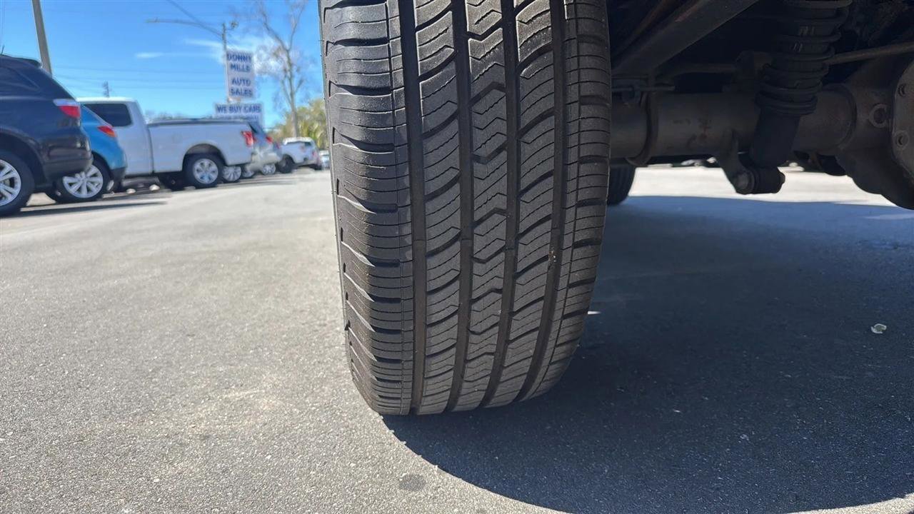 Used 2006 Dodge Dakota SLT w/ SLT Value Group image 41