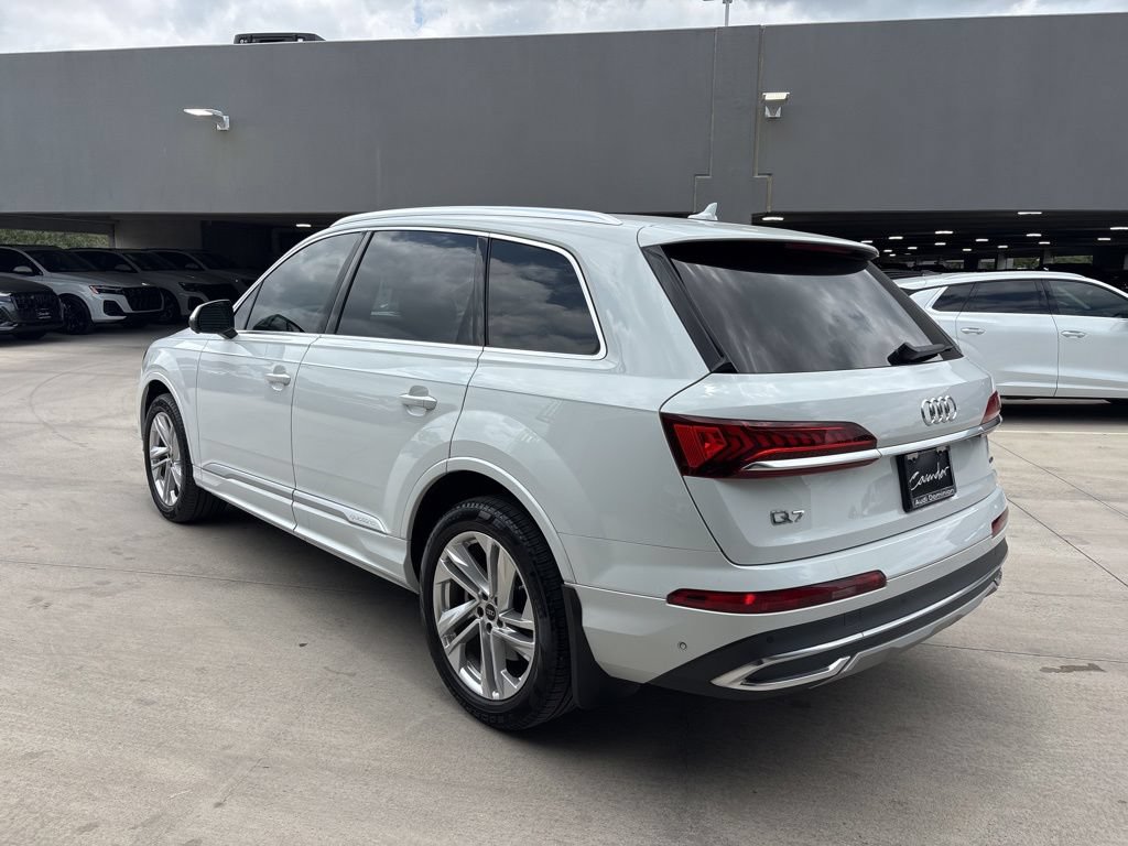 Used 2023 Audi Q7 2.0T Premium Plus w/ Premium Plus Package AWD/4WD image 8