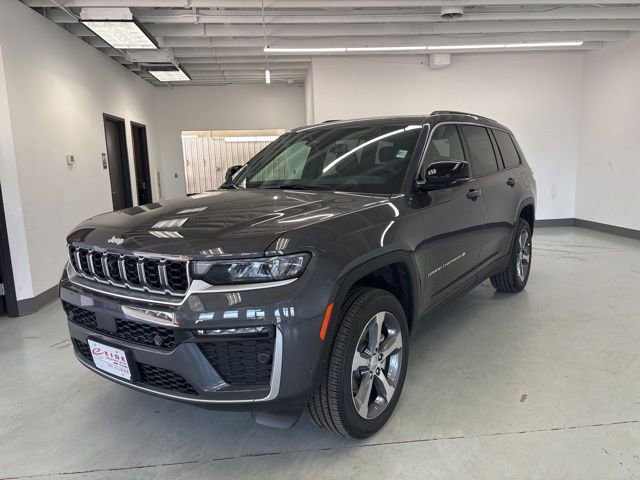New 2026 Jeep Grand Cherokee L Limited image 3
