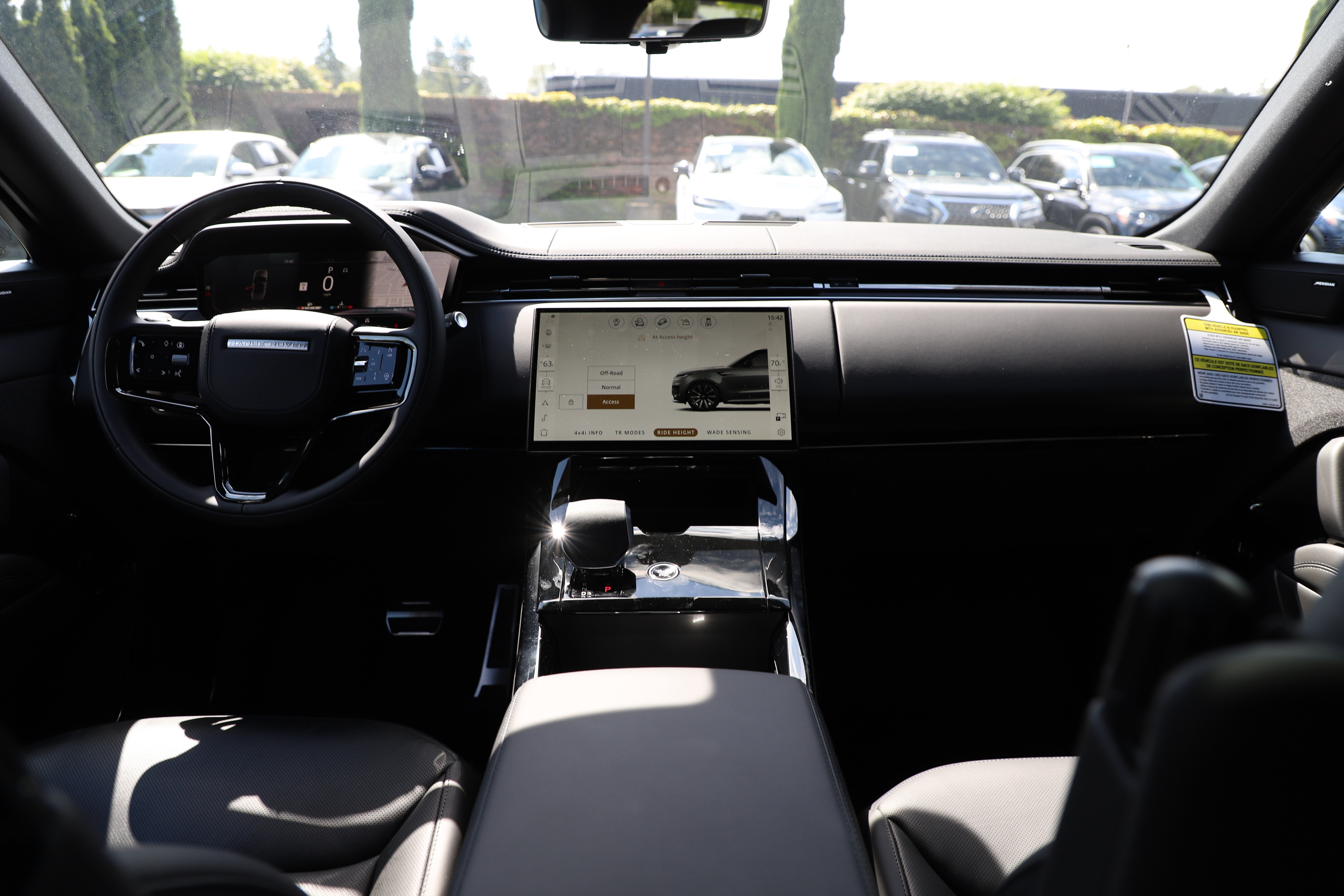 New 2026 Land Rover Range Rover Sport Dynamic SE AWD/4WD image 14