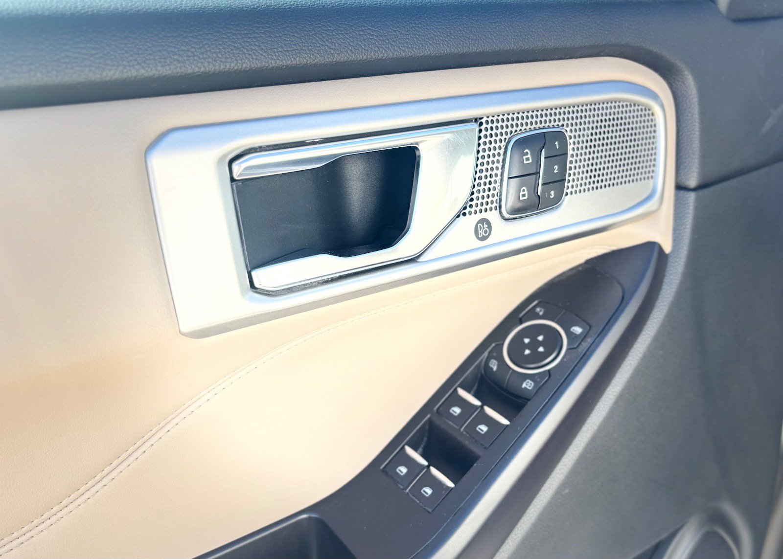 Certified 2020 Ford Explorer Limited image 39