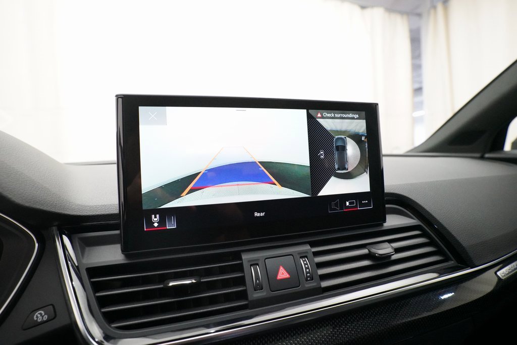 Used 2023 Audi SQ5 Premium Plus w/ Premium Plus Package image 21