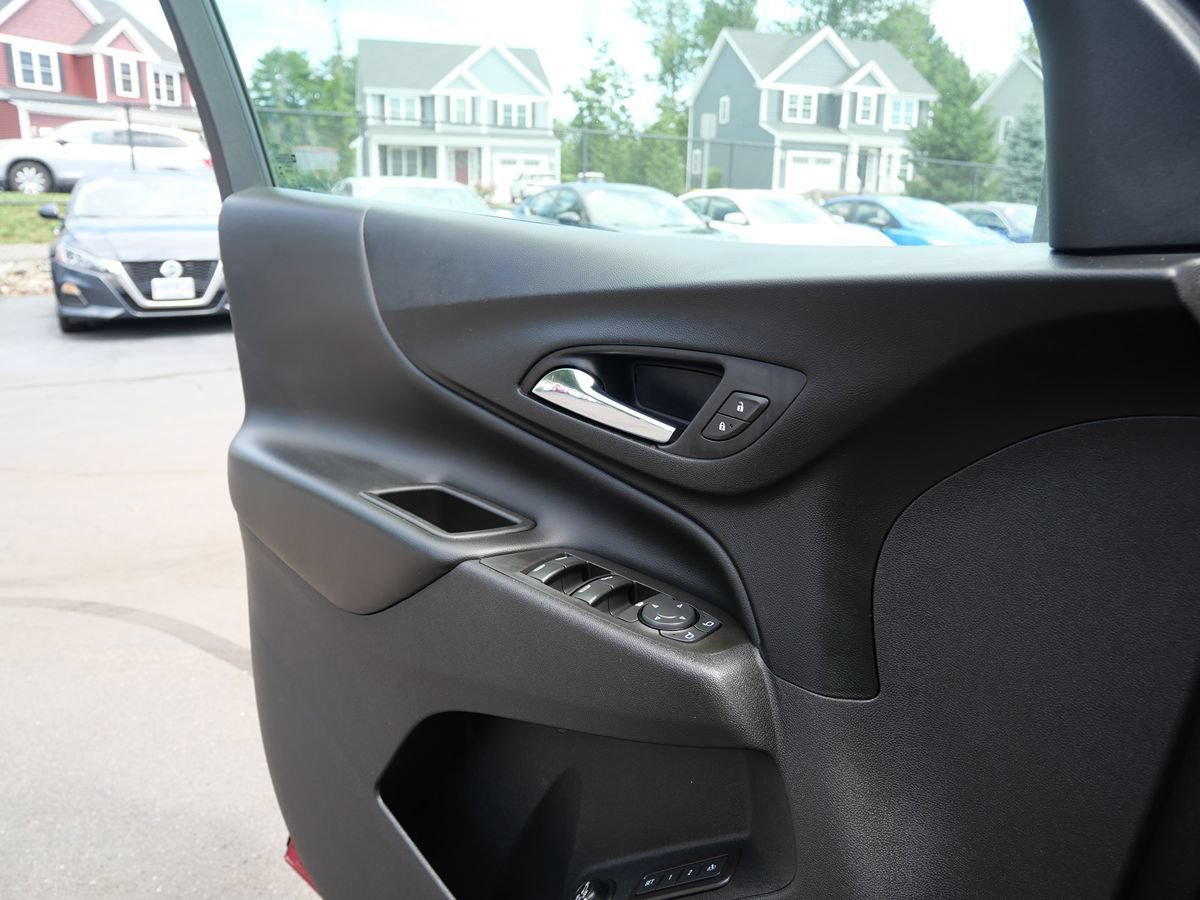 Used 2021 Chevrolet Equinox LT AWD/4WD image 15