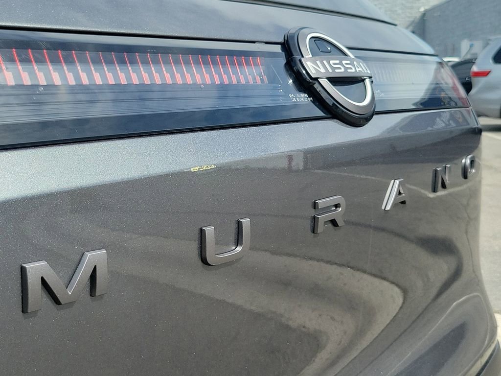 Used 2025 Nissan Murano SV image 26