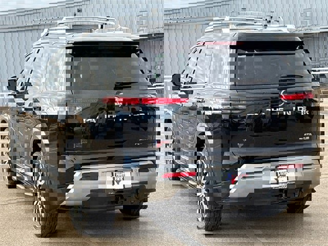 Used 2022 Nissan Pathfinder Platinum w/ Lighting Package (N93) image 7