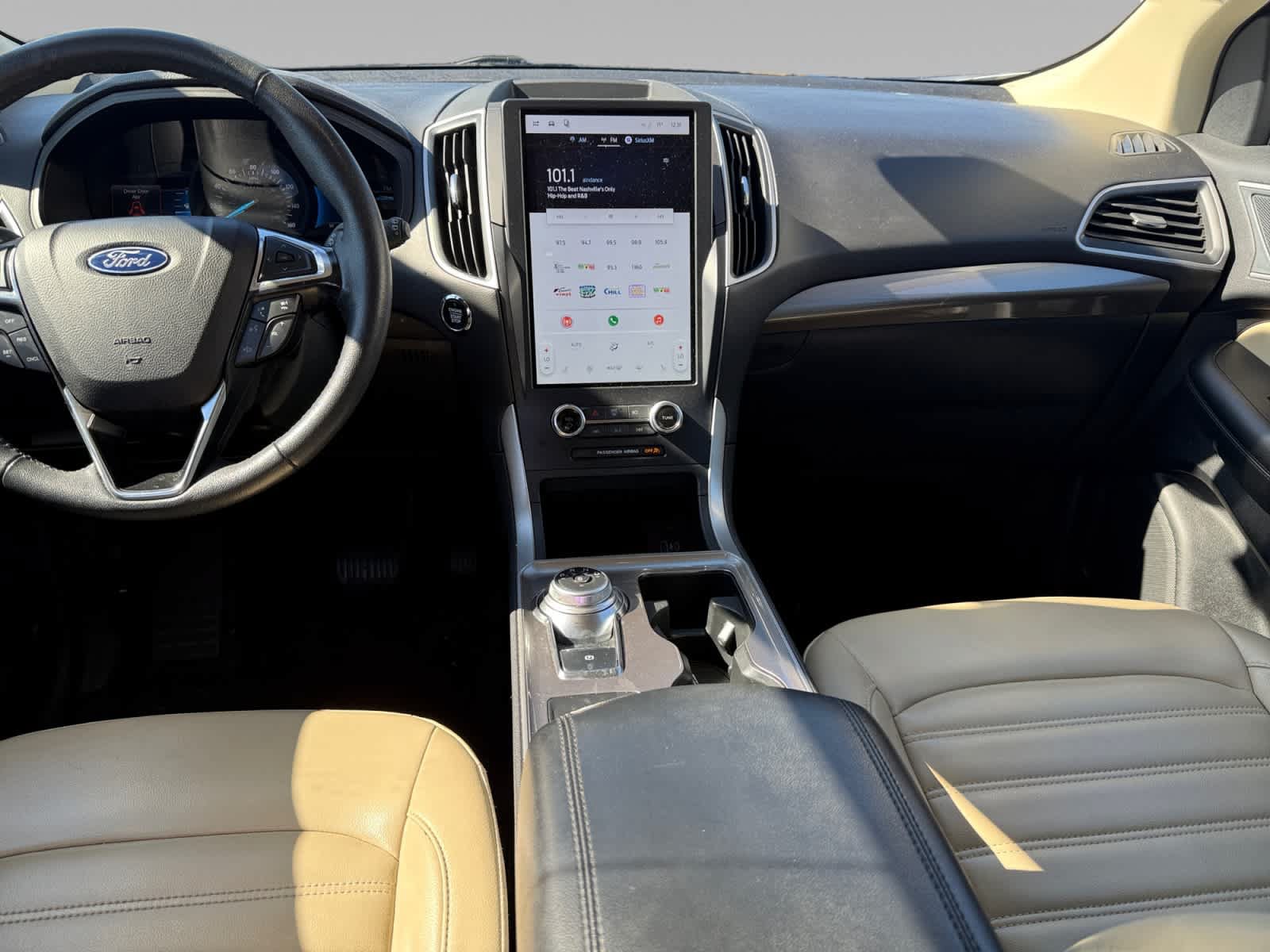 Used 2024 Ford Edge SEL AWD/4WD image 18