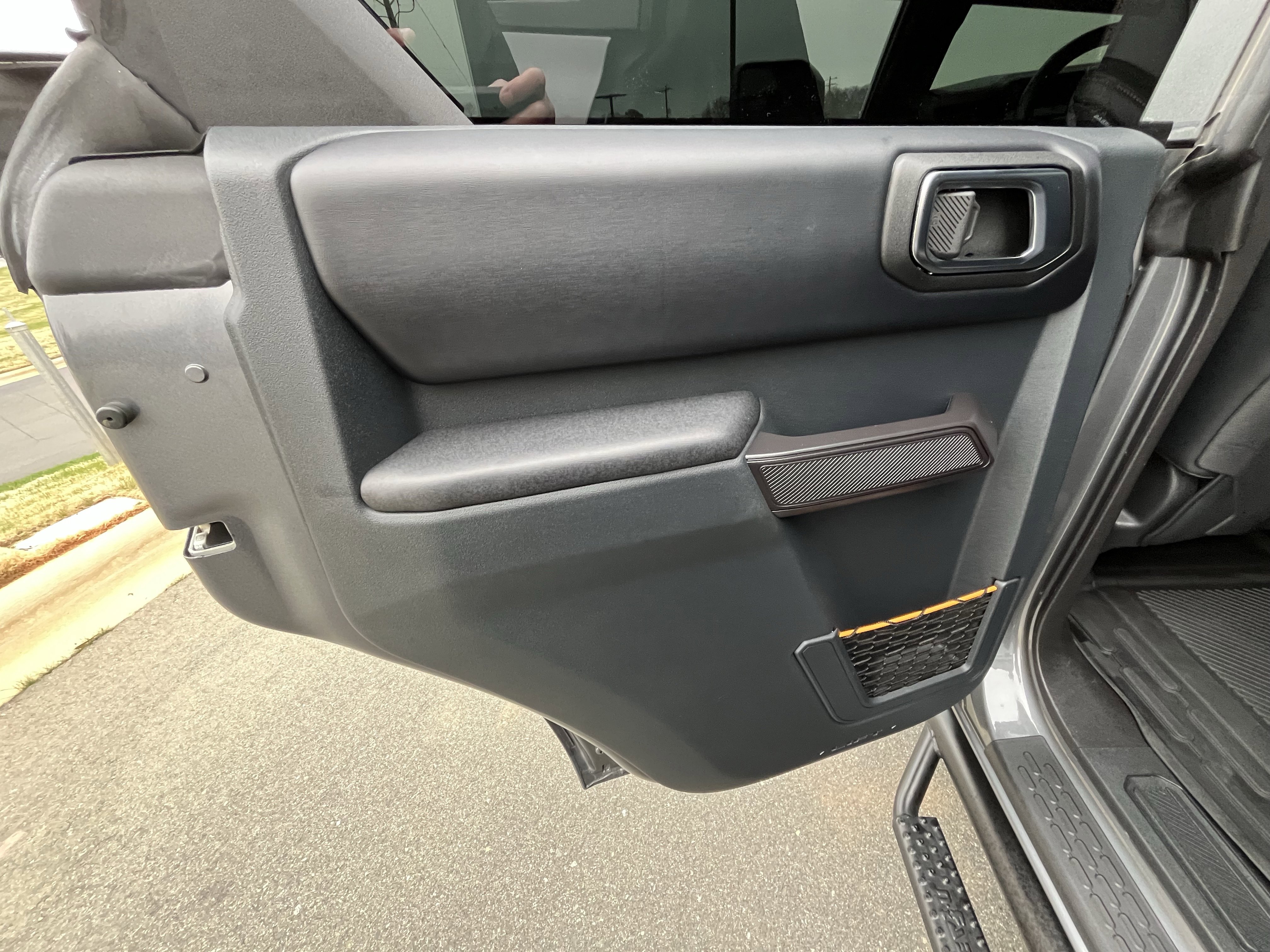 Used 2024 Ford Bronco Badlands image 28