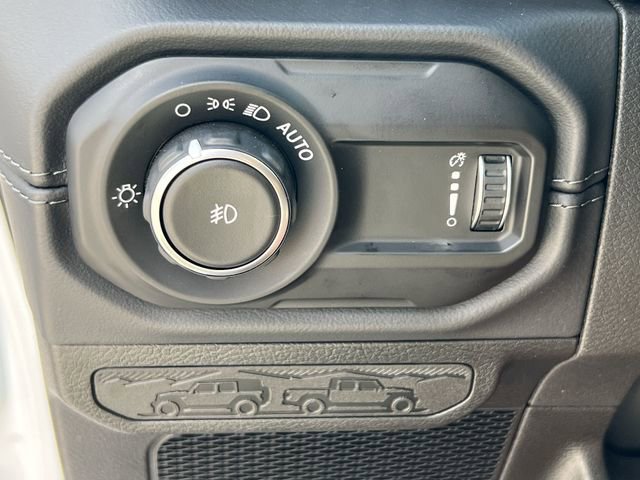 New 2025 Jeep Wrangler Unlimited Rubicon 392 AWD/4WD image 28