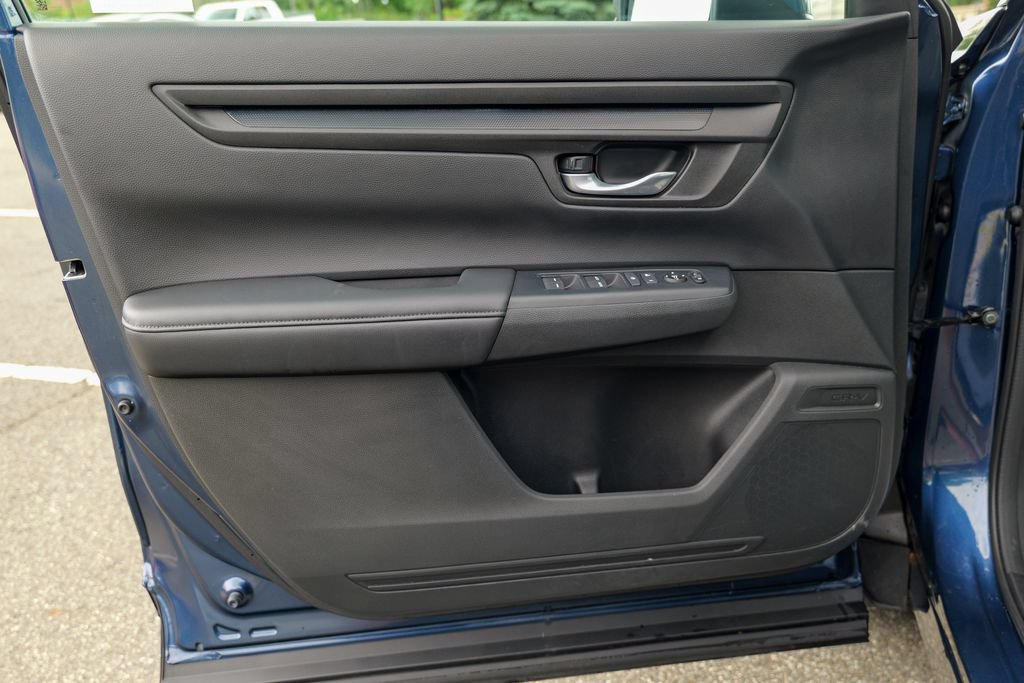 Used 2024 Honda CR-V EX image 17