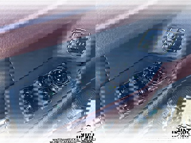 Used 2023 Ford Expedition Limited image 24