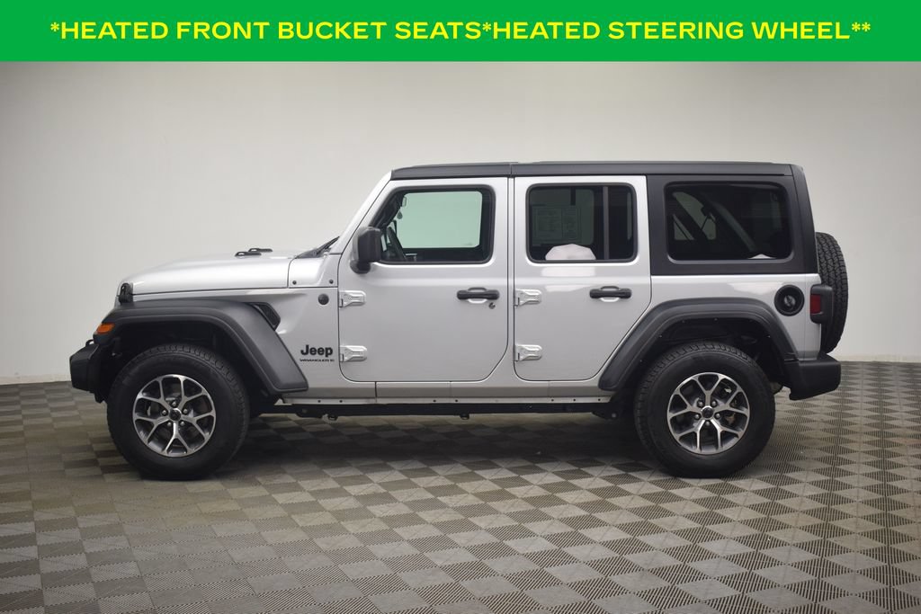 Used 2024 Jeep Wrangler Unlimited Sport AWD/4WD image 12