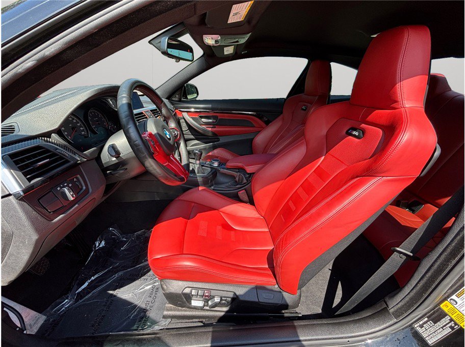 Used 2018 BMW M4 Coupe image 2