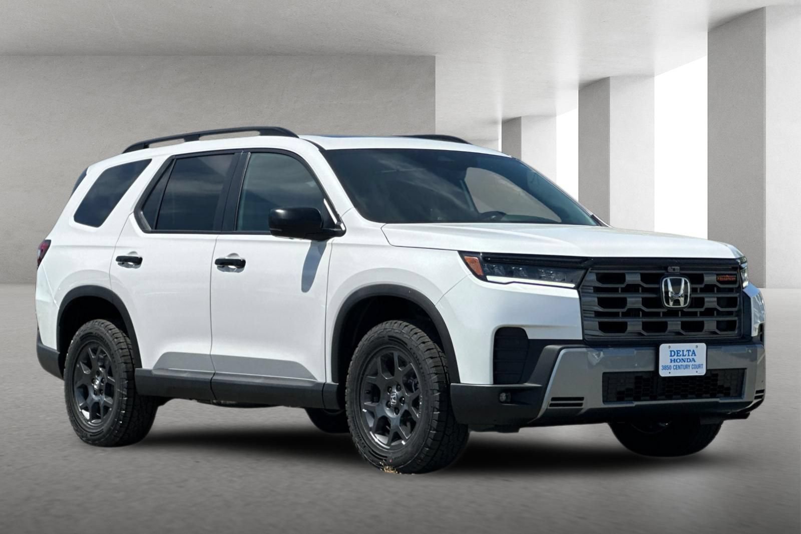 New 2026 Honda Pilot TrailSport image 2