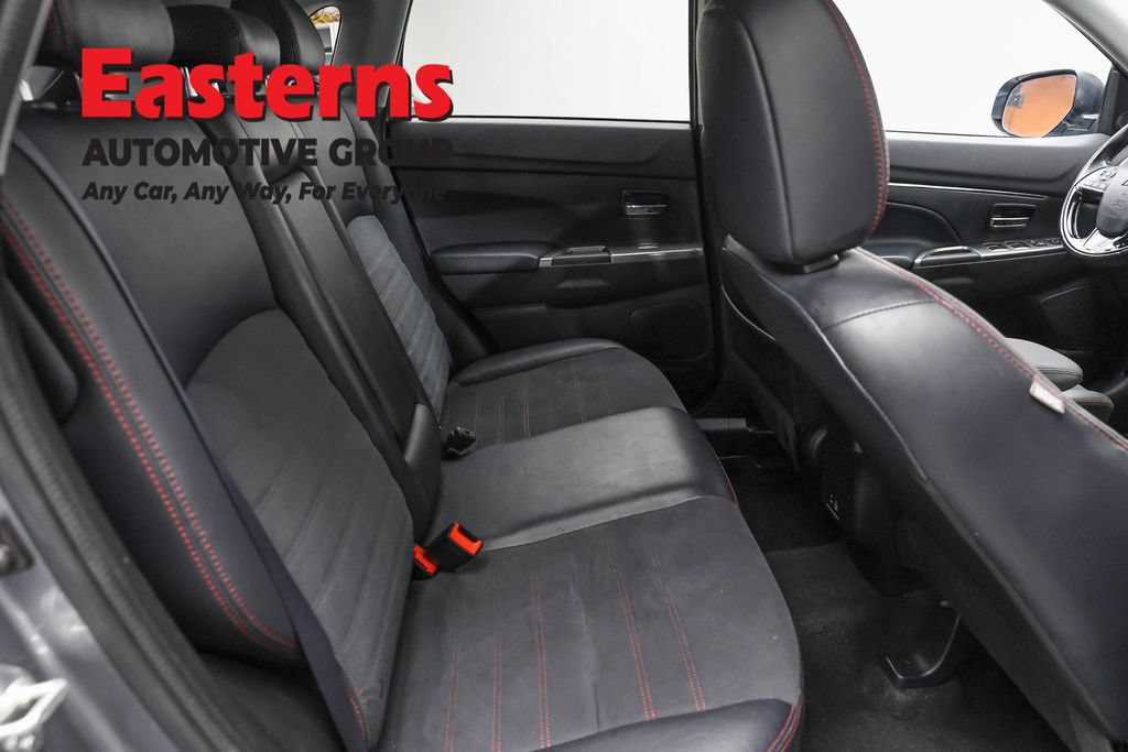 Used 2022 Mitsubishi Outlander Sport SE FWD image 24