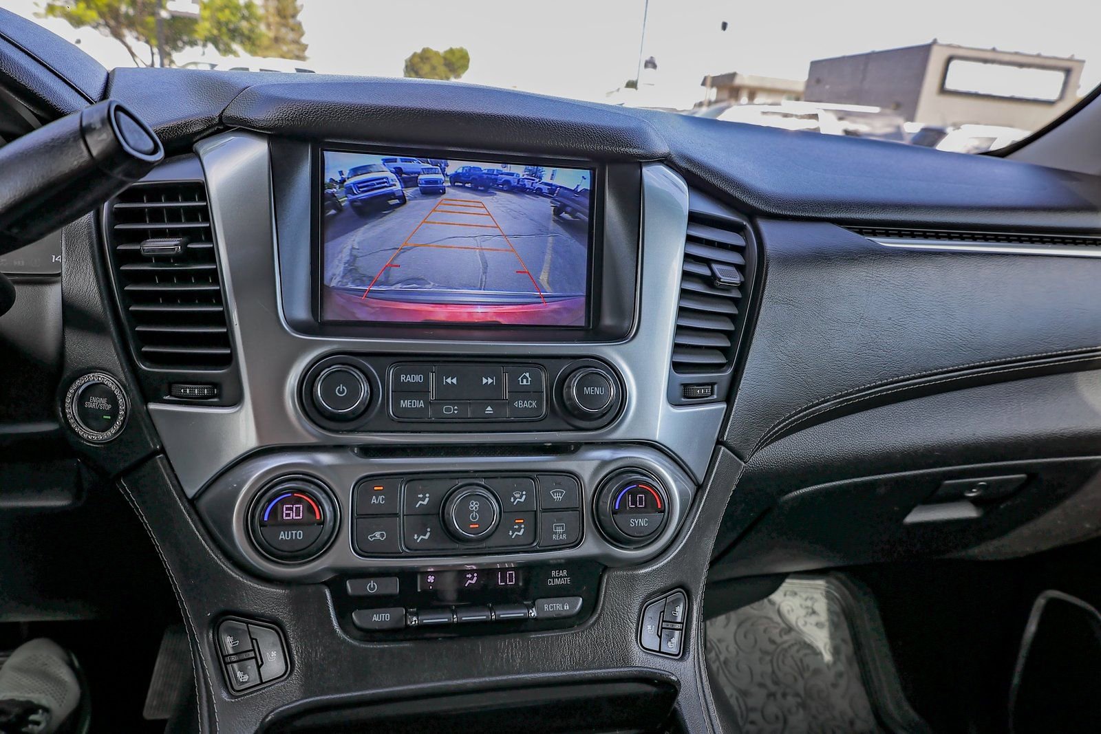Used 2017 Chevrolet Tahoe Premier AWD/4WD image 29