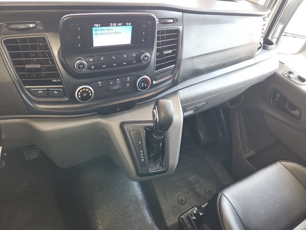 Used 2023 Ford Transit 350 DRW RWD image 21