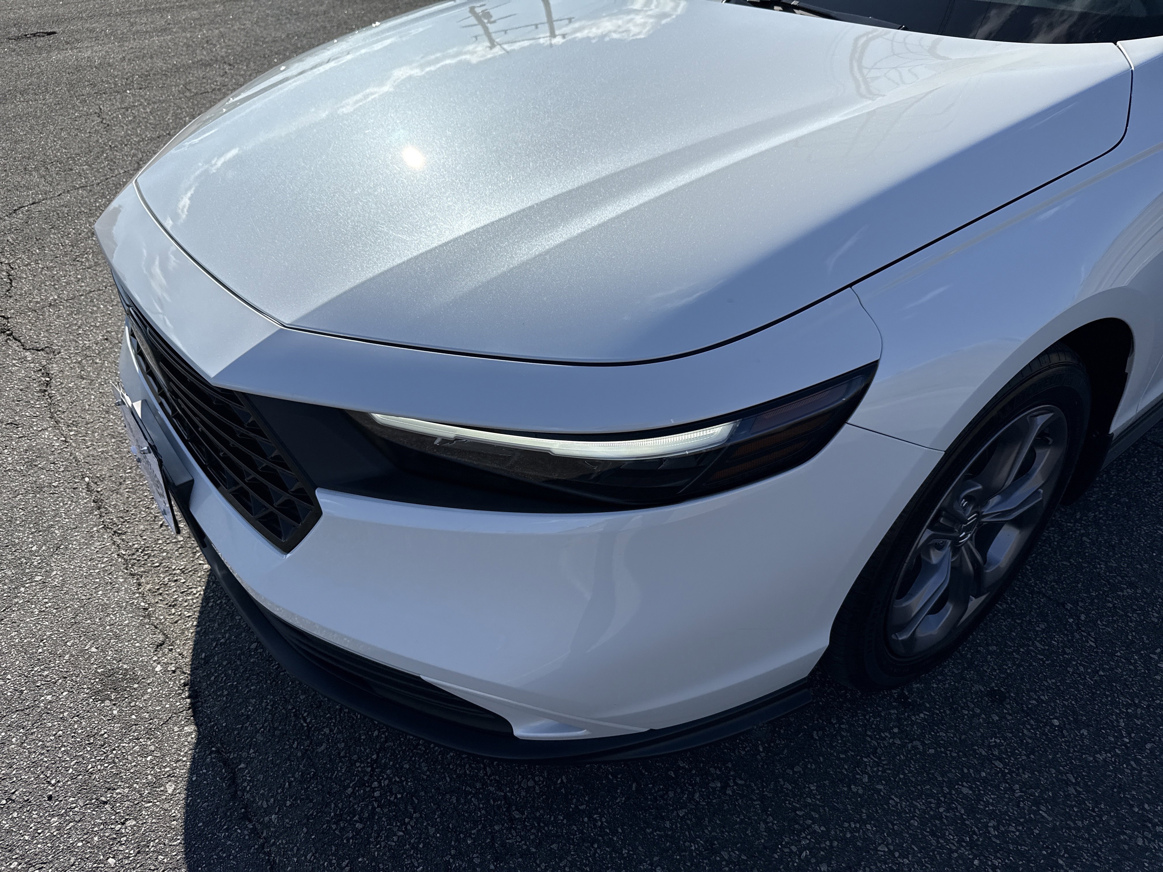 Used 2024 Honda Accord EX image 6