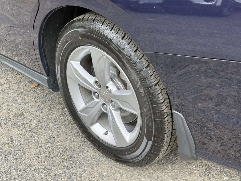 Used 2019 Honda Odyssey EX image 12