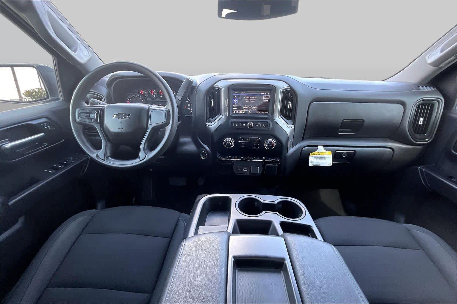 Used 2024 Chevrolet Silverado 1500 Custom Trail Boss w/ Turbomax Blackout Package AWD/4WD image 15
