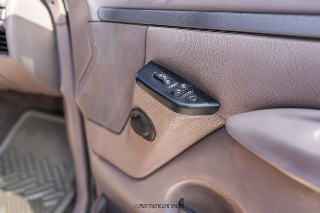 Used 1994 Ford Bronco Eddie Bauer AWD/4WD image 41