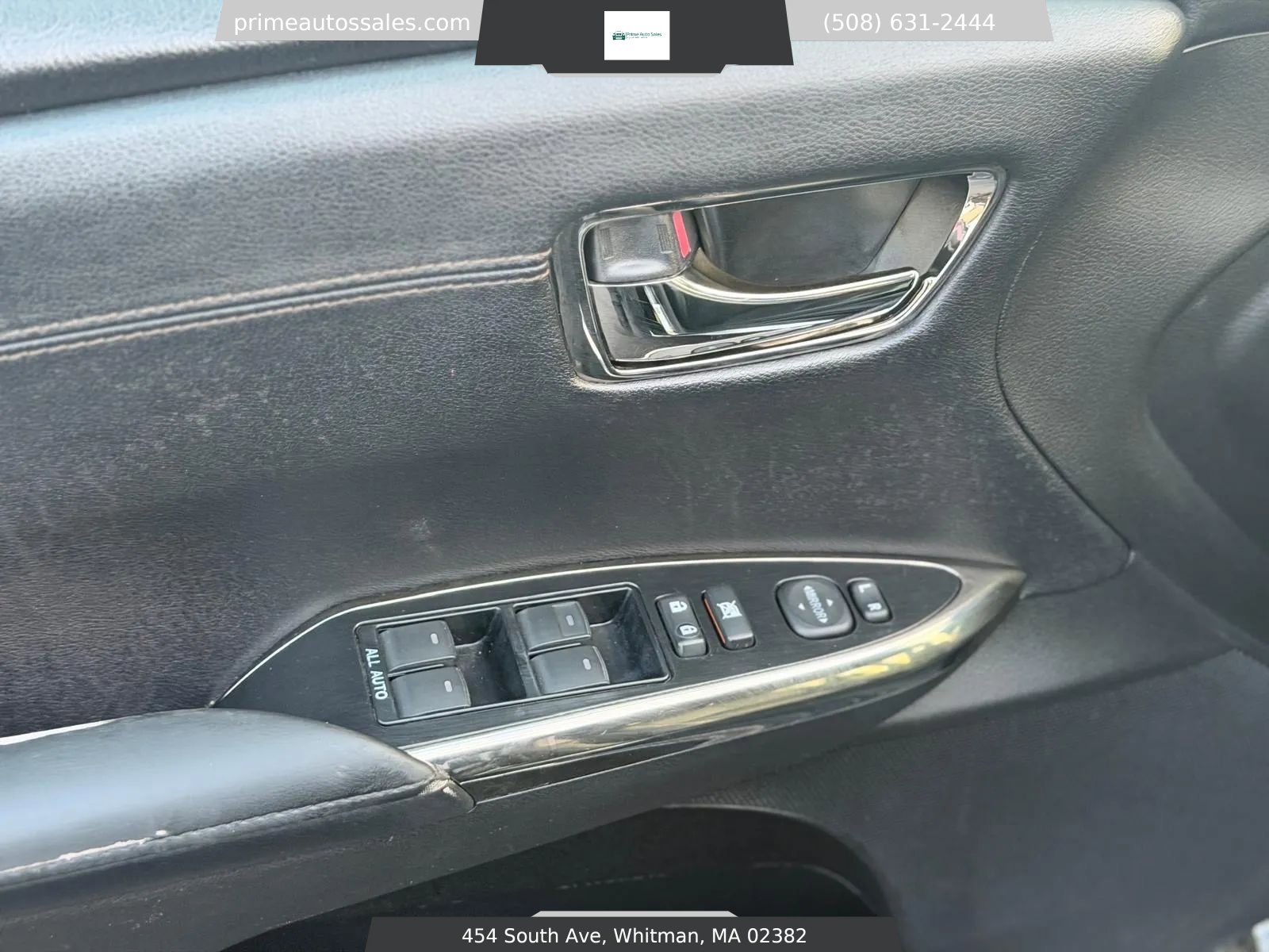 Used 2014 Toyota Avalon XLE image 23