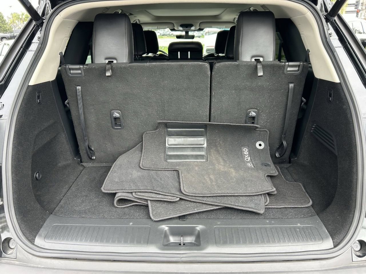 Certified 2025 INFINITI QX60 Pure image 14