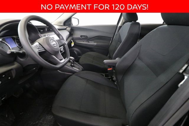 New 2025 Nissan Kicks Play S image 9