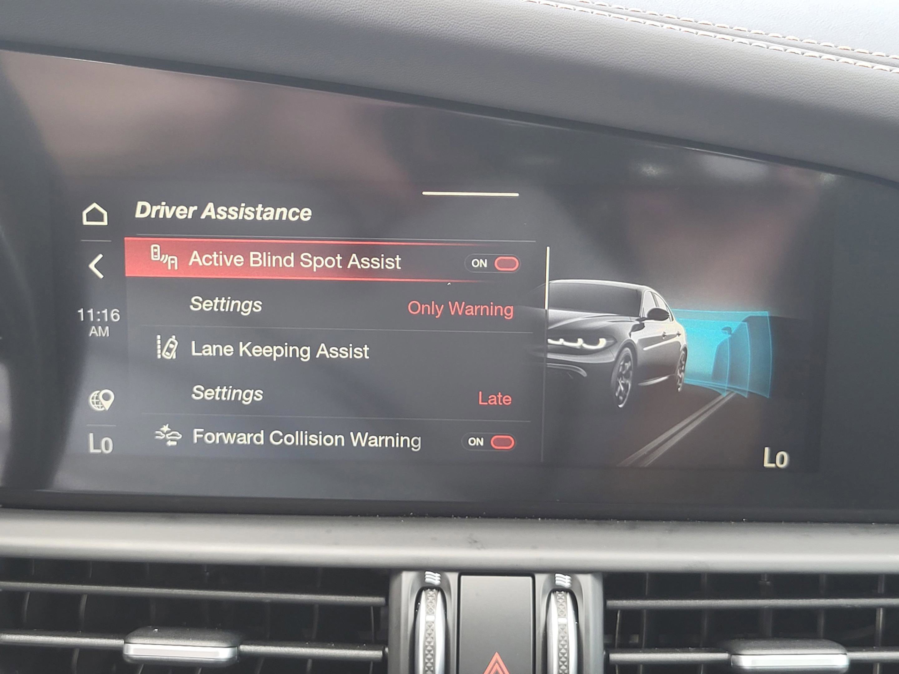 New 2025 Alfa Romeo Giulia w/ Driving Assist Package RWD image 44