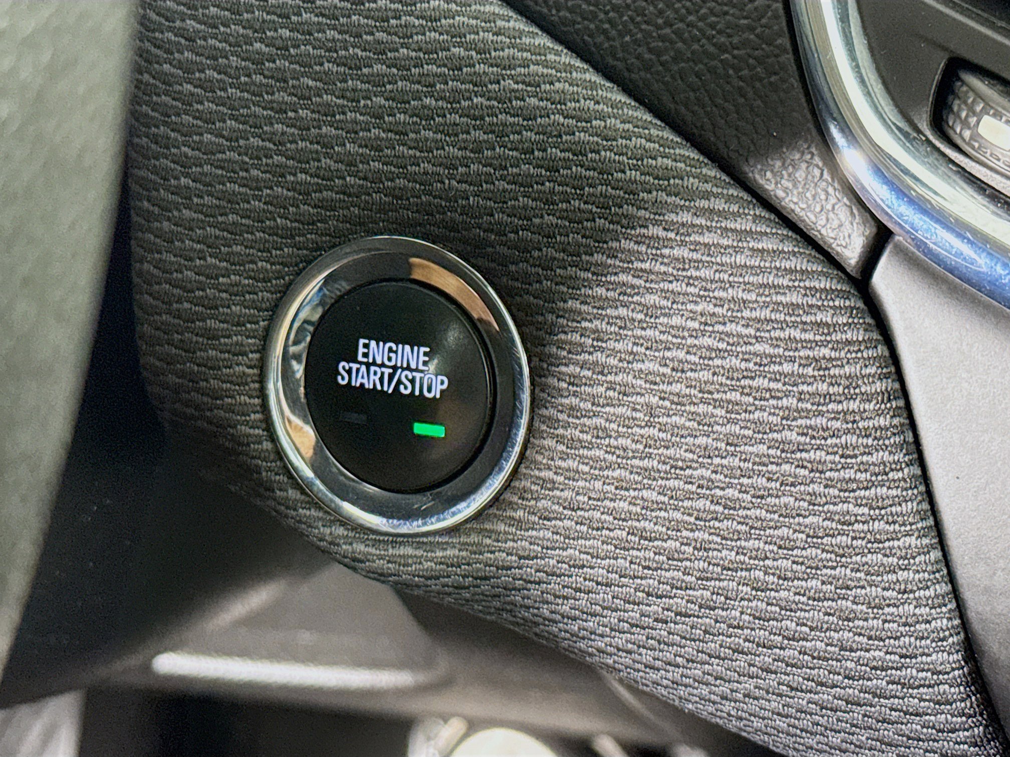 Used 2017 Chevrolet Cruze LT w/ Convenience Package image 20