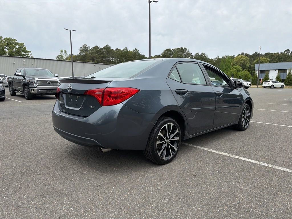 Used 2017 Toyota Corolla SE w/ Carpet Mat Package (TMS) FWD image 5