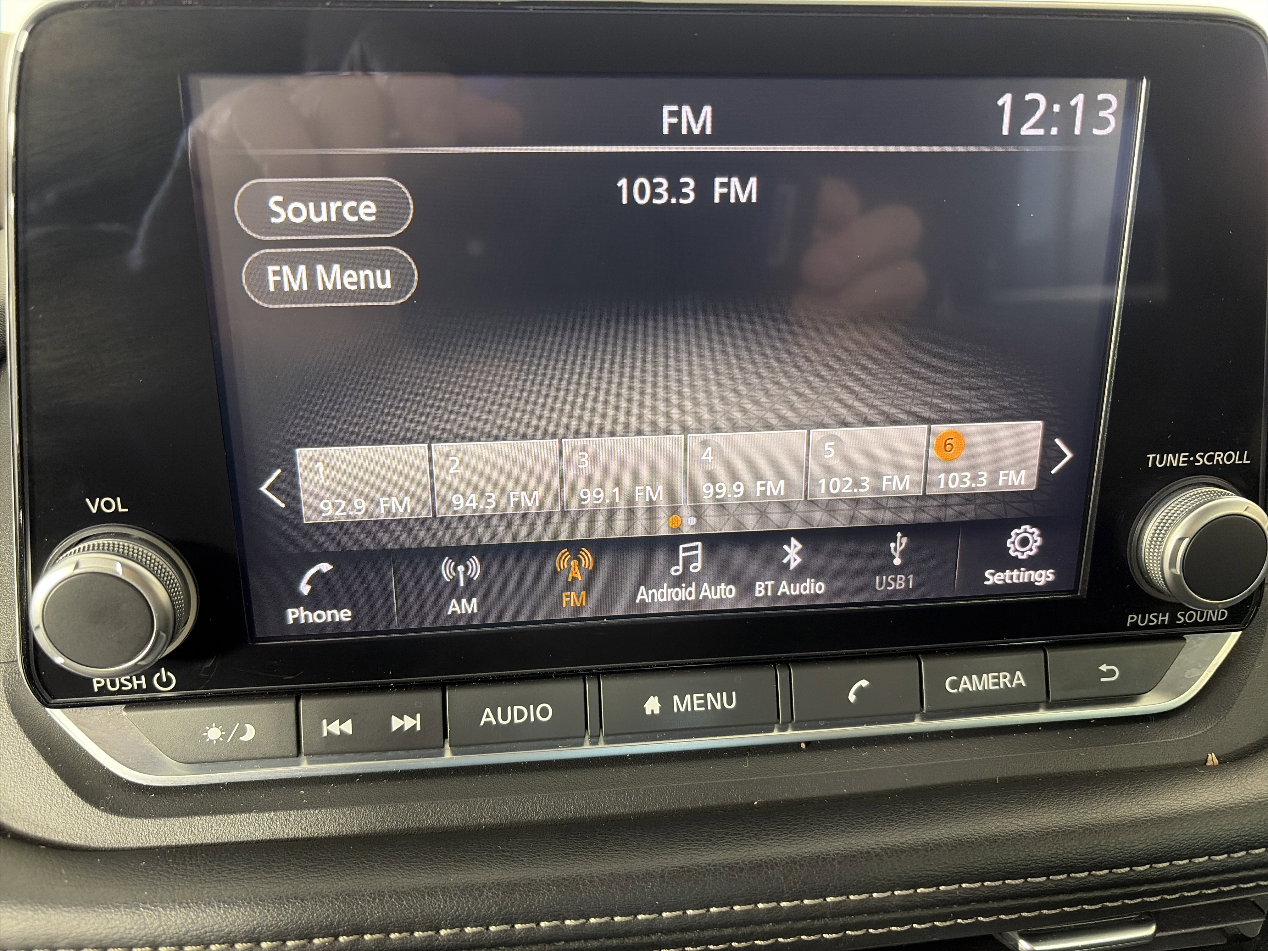 Used 2021 Nissan Rogue SV image 18