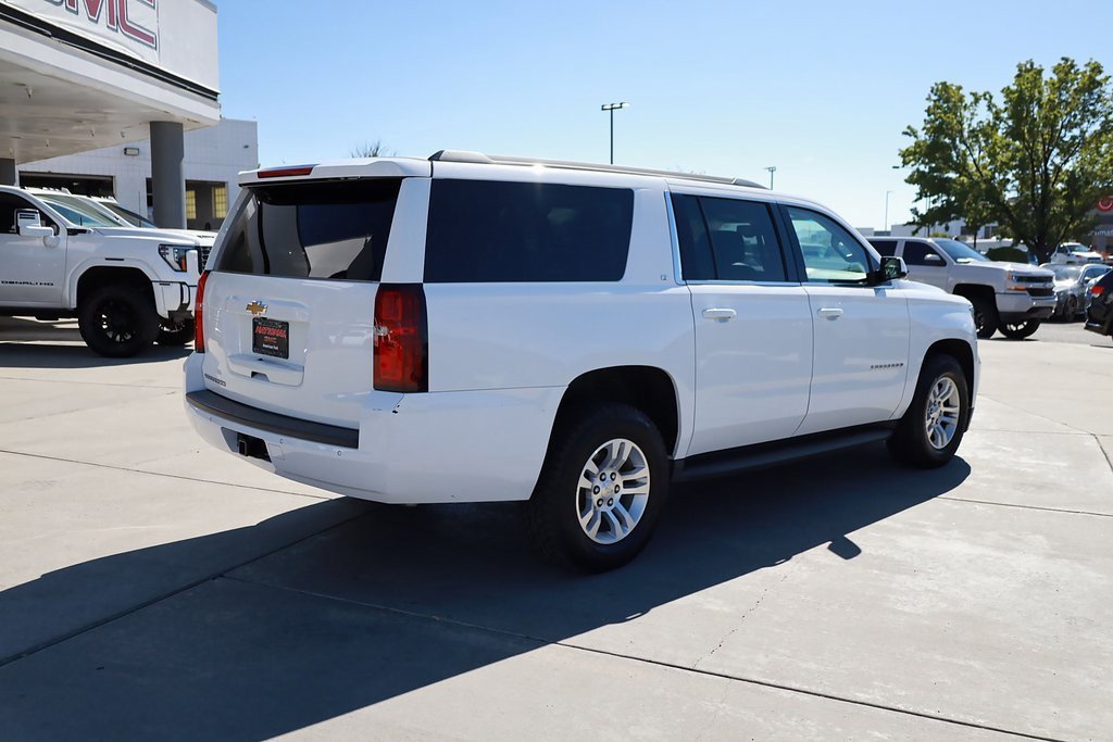 Used 2019 Chevrolet Suburban LT image 6
