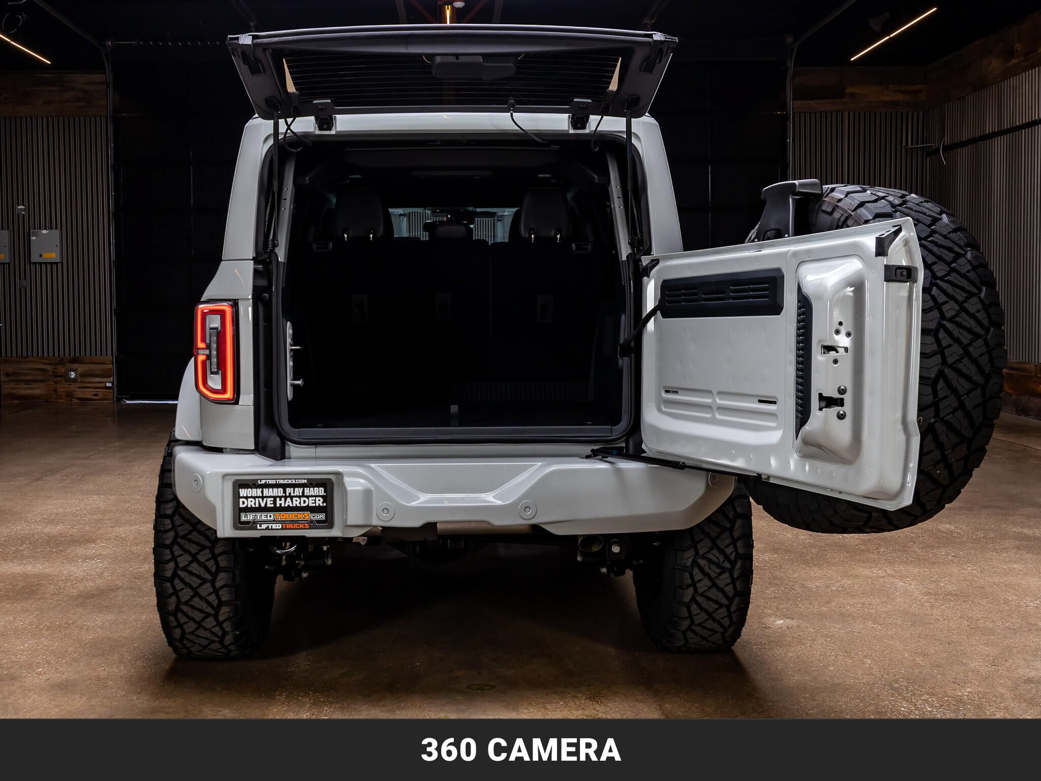 Used 2026 Ford Bronco Outer Banks AWD/4WD image 9