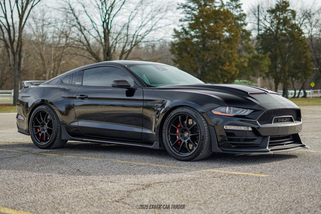 Used 2022 Ford Mustang GT Premium w/ GT Performance Package RWD image 12