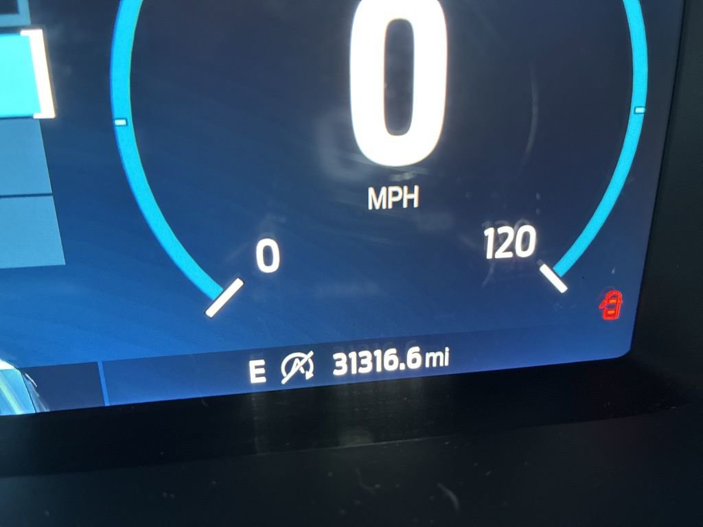 Used 2021 Ford F150 Platinum image 14