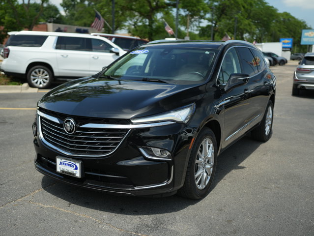 Used 2023 Buick Enclave Essence w/ Experience Buick Package AWD/4WD image 4