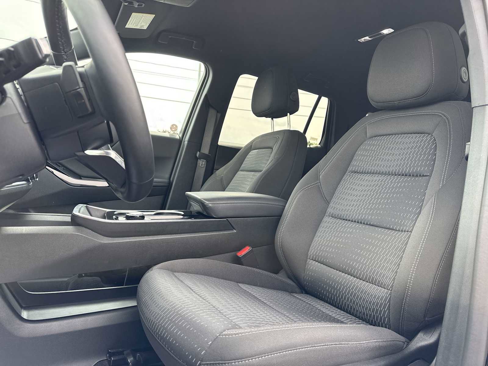 Certified 2026 Chevrolet Equinox LT FWD image 13