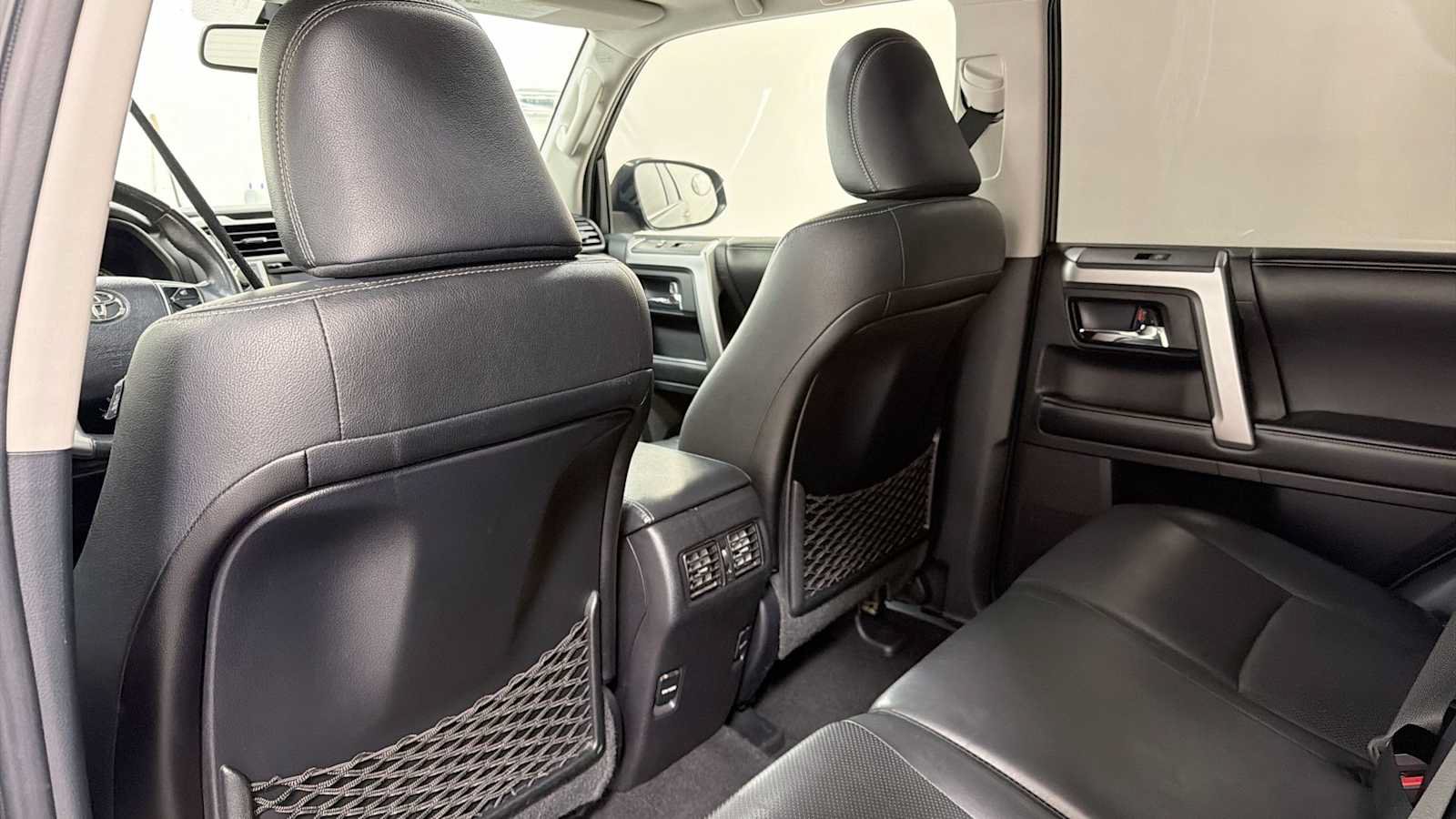 Used 2015 Toyota 4Runner Limited AWD/4WD image 26