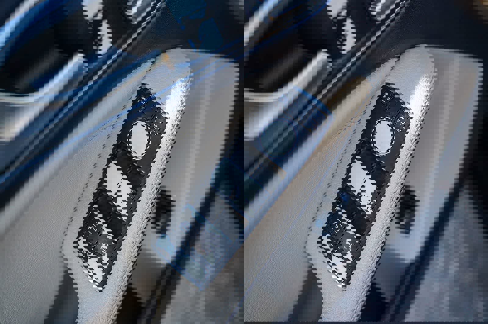 Used 2018 Mercedes-Benz CLA 250 image 17