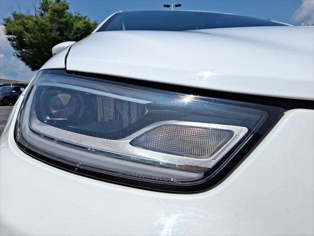 Certified 2022 Chrysler Pacifica Touring-L FWD image 9